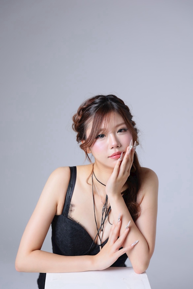 プロフィール写真2・ちなつ｜