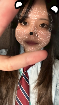 プロフィール写真3・らら｜エンジェル女学園 3年2組・サンネンニクミ - 中洲のガールズバー