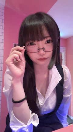 プロフィール写真5・あいか🐺オオカミちゃんカフェ梅田店🐺|オオカミちゃんカフェ梅田店 - 堂山町のガールズバー