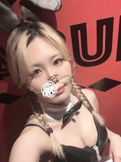 プロフィール写真1・ゆち👓|焼肉とバニーガール 西武新宿駅前店 - 歌舞伎町のガールズバー