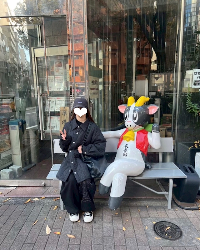 まい Girls Bar Alice