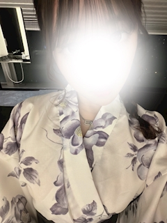 プロフィール写真3・れい|EAST HONEY・イーストハニー - 京橋のキャバクラ