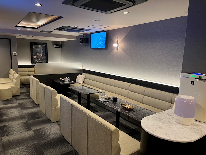 社長 LOUNGE Blossom・ブロッサム - 東心斎橋のラウンジ/クラブ