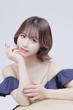 プロフィール写真5・かえで｜NEW CLUB 王華・ニュークラブオウカ - すすきののニュークラブ（キャバクラ）