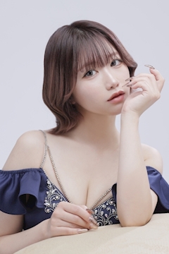 プロフィール写真4・かえで｜NEW CLUB 王華・ニュークラブオウカ - すすきののニュークラブ（キャバクラ）