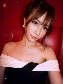 プロフィール写真1・棗 かなみ|祇園 キャバクラ・シロン