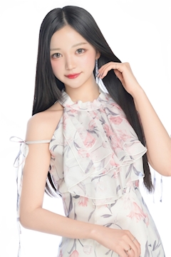 プロフィール写真2・リリ|Lounge BLANC・ブラン - 新橋のキャバクラ
