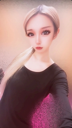 るきあ「こんばんは🦋」