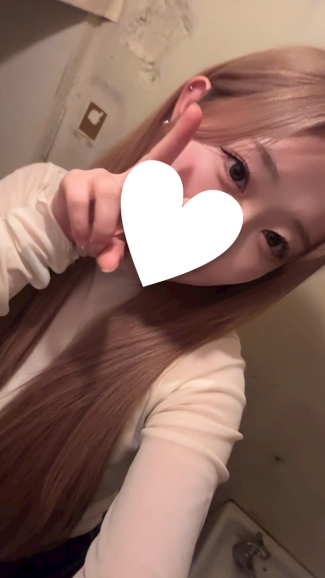 りりあ IRIS