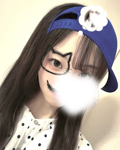 ᗜ ˰ ᗜ꧞あちち