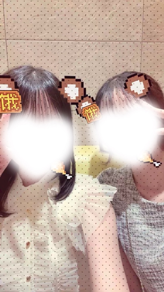 キャスト同士で撮影した仲良し写真