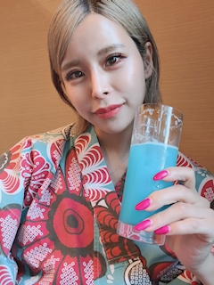 プロフィール写真3・🧚‍♀️🌹ゆい🌹🧚‍♀️｜GIRLS BAR PIXXXY・ピクシー - 八王子のガールズバー