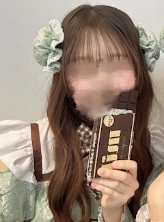 プロフィール写真1・りえ｜Cafe & Bar NO BRAND・ノーブランド - 横浜西口のコンカフェ