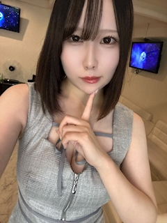 もえ「はじめまして😽」