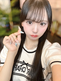 プロフィール写真5・みるあ|cafe&bar parfun TOKYO・パルファン - 歌舞伎町のコンカフェ