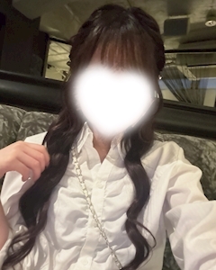 プロフィール写真1・りり シュシュ新橋烏森口|ChouChou Shinbashi・シュシュ新橋烏森口店 - 新橋のキャバクラ