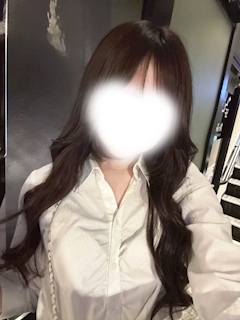 プロフィール写真1・りり シュシュ新橋烏森口|ChouChou Shinbashi・シュシュ新橋烏森口店 - 新橋のキャバクラ