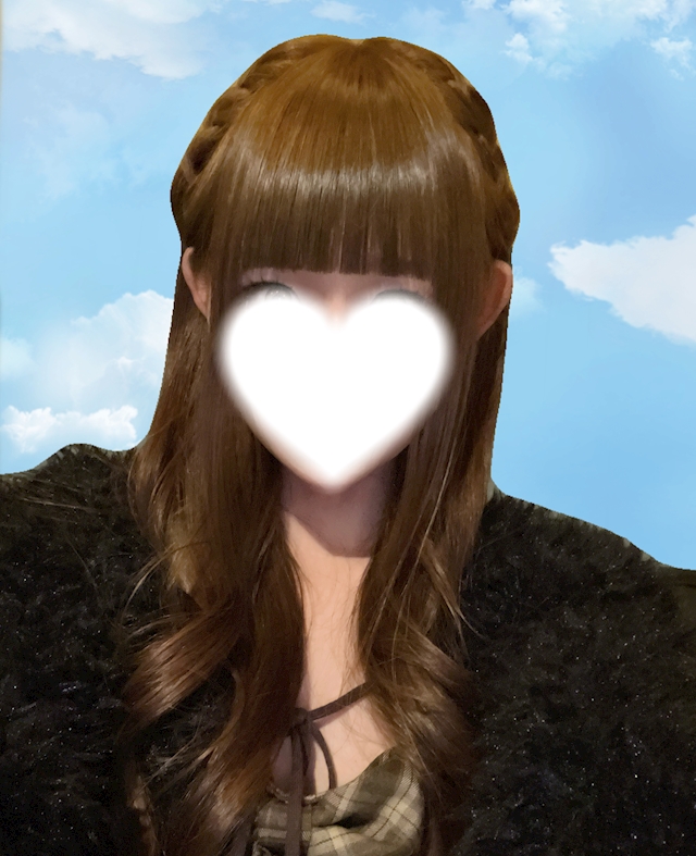 りな NOMMY