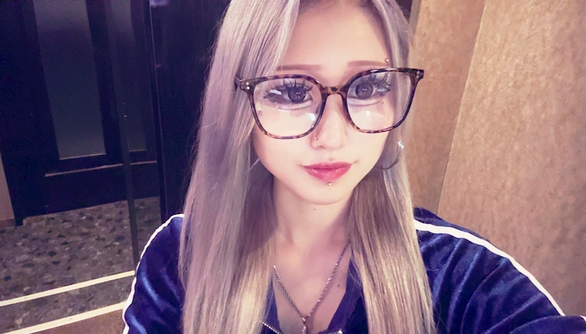 みさ