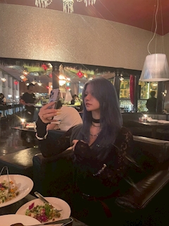 プロフィール写真11・しぇる｜Girls Bar Luca 四谷三丁目店・ルカ - 四谷三丁目のガールズバー