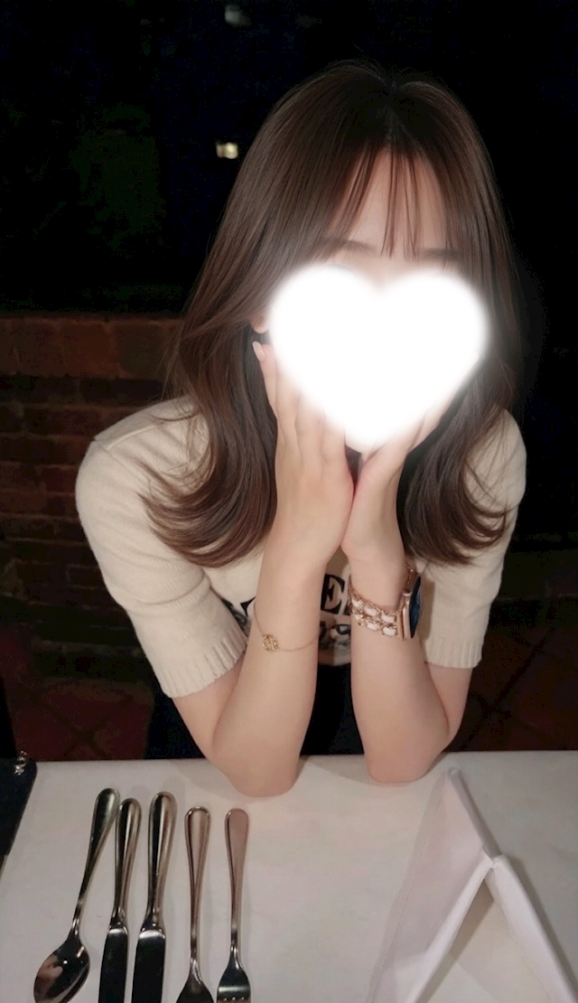 ななみ✩ GIRLS BAR LEIA