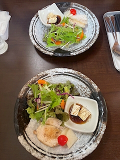 みな