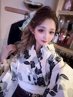 プロフィール写真4・ことね|Imperial Club REVAN・レヴァン - 三重 四日市のキャバクラ