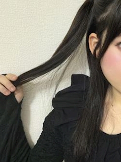 プロフィール写真1・らら｜ダーツ＆カラオケ＆ガールズ Bar Penguin - 青砥のガールズバー