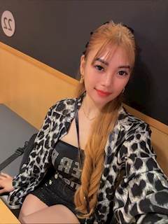 プロフィール写真3・あいな|真理子・マリコ - 名古屋 栄のインターナショナルパブ