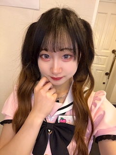 もも「1ヶ月記念日🥂🌟」