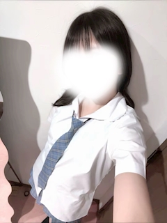 明日18:00からいます🎶🤍