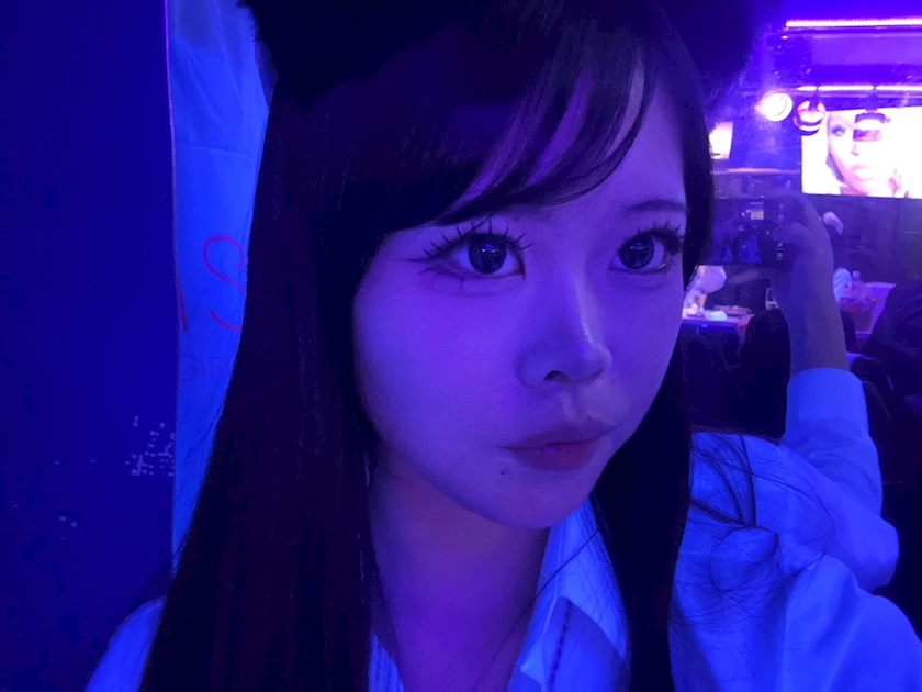 みな