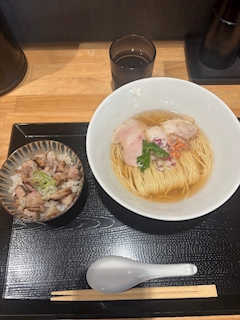 😚🍜