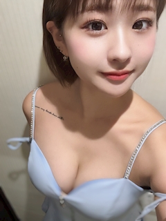 プロフィール写真2・もも(蒲田西口 アムール)|CLUB AMOUR・アムール - 蒲田西口のキャバクラ