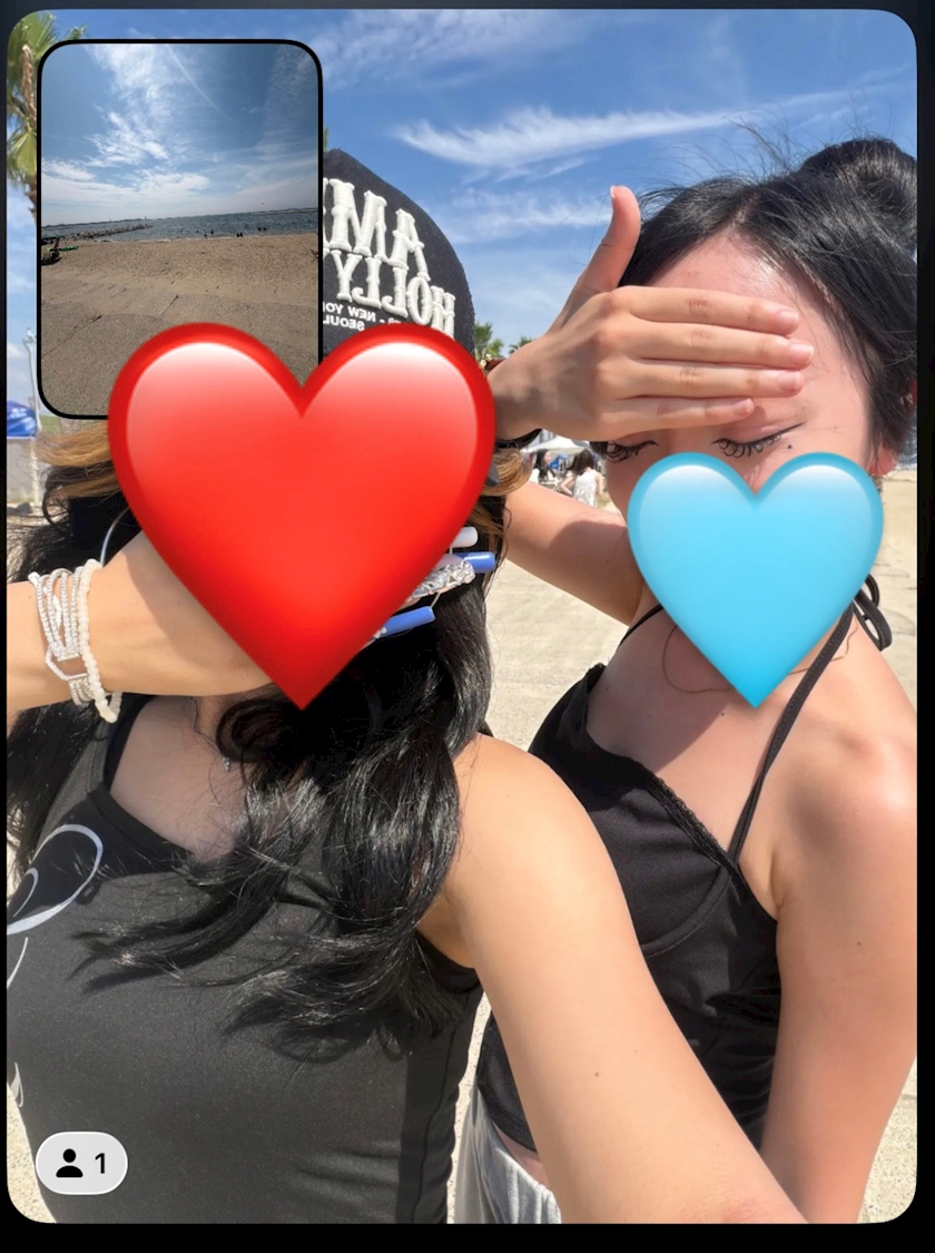 キャスト同士で撮影した仲良し写真