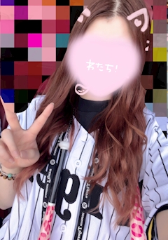プロフィール写真3・ありさ【新宿三丁目 ASTER】｜Bar ASTER・アステール - 新宿三丁目のガールズバー