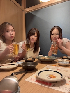 亜美「仲良しさんたちで💖」