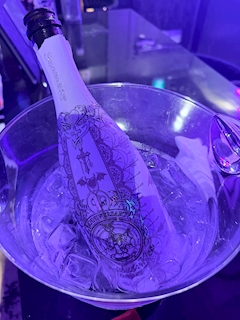 プロフィール写真3・ちか｜CAFE&BAR VELLY・ベリー - 新橋のガールズバー