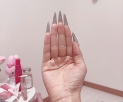 のぞみ「ナイフより切れる爪」