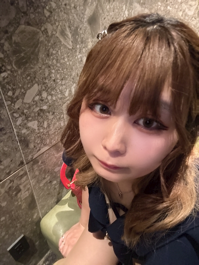小鳥遊あい