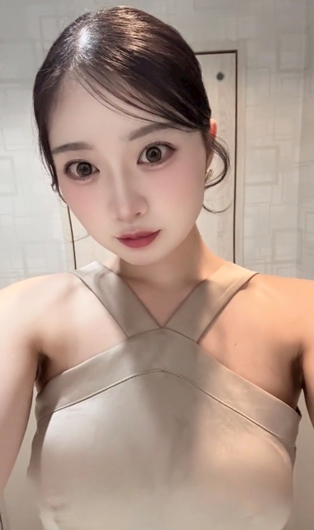 もえ club Queen