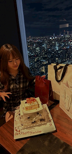 プロフィール写真1・こころ【ONE】|Bar ONE・ワン - 池袋西口のガールズバー