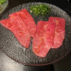 夏芽 ゆずは