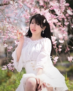 プロフィール写真6・ナツナ|焼肉とバニーガール梅田東通り店 - 堂山町のガールズバー