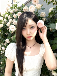 プロフィール写真3・花怜|CLUB新世界・シンセカイ - 五反田のキャバクラ