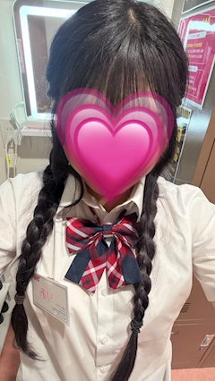 Z CAFE女性キャスト体験りあ
