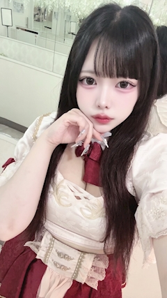プロフィール写真3・める｜王子様(キミ)がむかえにきてっ！・キミガムカエニキテッ！ - 池袋西口のコンカフェ