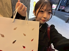 プロフィール写真1・モモカ🫑｜GIRLS BAR Paprika・パプリカ - 新橋のガールズバー