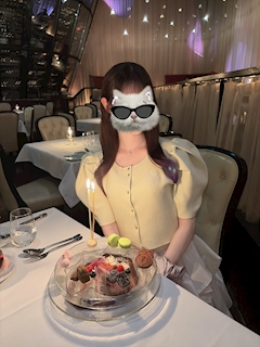 プロフィール写真2・みれい シュシュ新橋烏森口店|ChouChou Shinbashi・シュシュ新橋烏森口店 - 新橋のキャバクラ