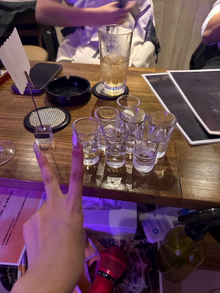 あや